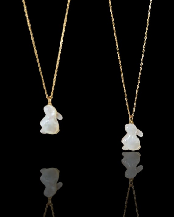 Mother of Pearl Bunny Pendant with Gold Chain, Vi… - image 4