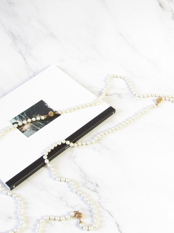 White Extra Long Faux Pearl Necklace, Vintage Pear