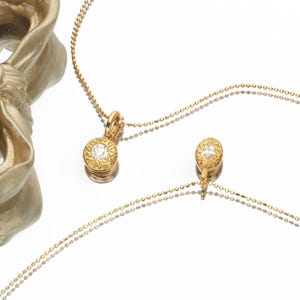 18K Solid Gold Rococo Style Natural Diamond Pendant, Gold Diamond Charm,Vintage-Inspired Necklace, Natural Diamond Gold Pendant, gift