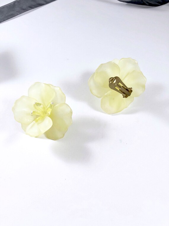 Vintage 60s Pastel Flower Statement Earrings, Vin… - image 4