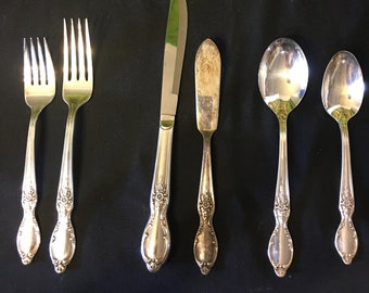 Wm. Rogers & Sons Victorian Rose Silverware