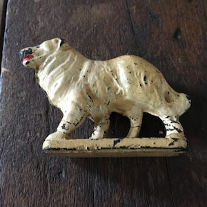 Vintage Auburn Rubber Farm Animals: Cows and Dogs