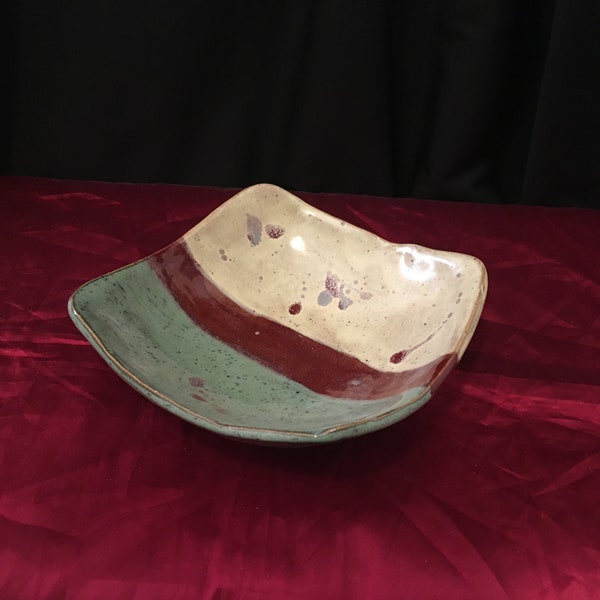 River Edge Pottery Dish - Hand Made in Tennessee - Tennessee Pottery