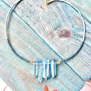 Aqua Crystal Point Necklace, Aqua Aura Necklace, Seed Bead Necklace, Beaded Necklace, Crystal Point Necklace, Blue Necklace, Summer Necklace