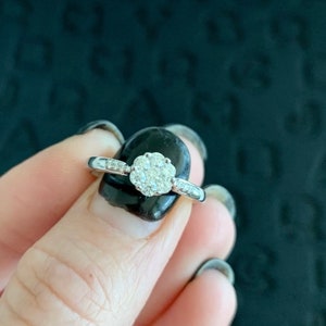 Flower Moissanite Diamond 925 Sterling Silver Ring