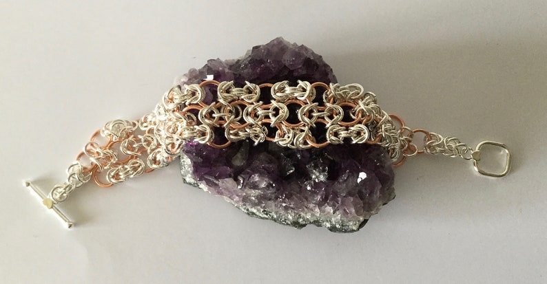 Toggle Clasp Hand woven Elegant Bracelet in Silver and Rose Gold Feminine Bracelet Chainmaille Bracelet Byzantine link
