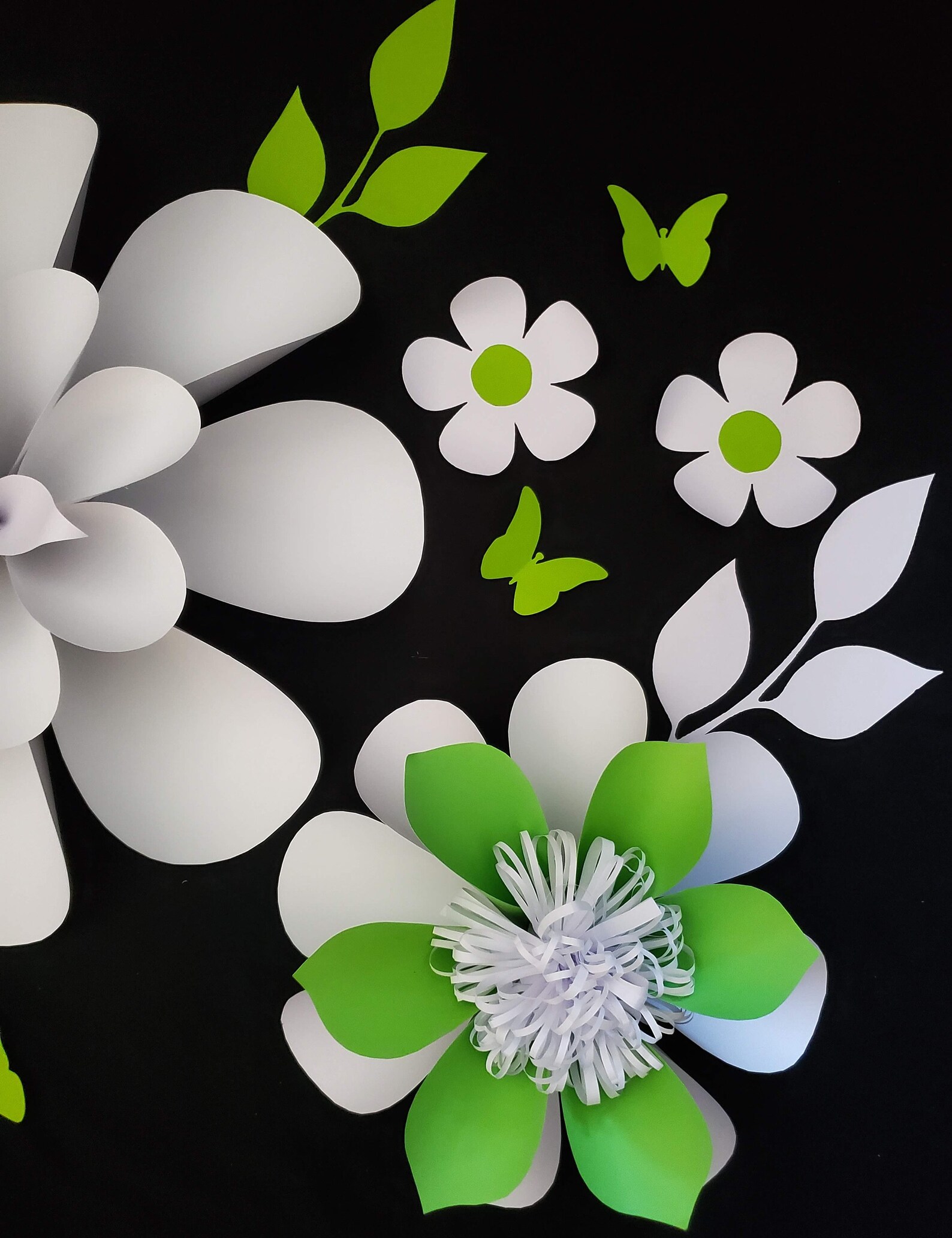 Set of 7 Paper Flowers4 Paper LeavesGreen & White Paper Etsy