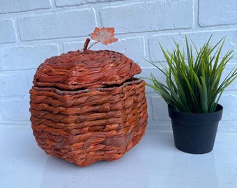 Vintage Fall Woven Pumpkin Basket with Lid. Orange Fall Basket Pumpkin Shaped.