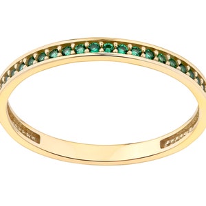 9ct Yellow Gold Emerald Eternity Band Ring size J K L M N O P Q R S