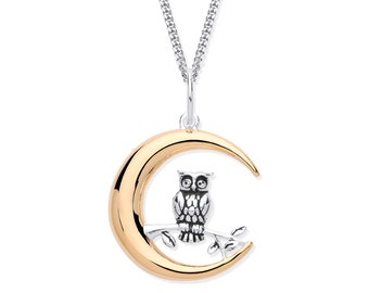 Stylist VintageSilver Red Owl Pendant Long Necklace UK Seller Stylist VintageSilver Red Owl Pendant Long Necklace UK Seller