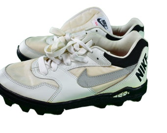 nike shark cleats 1992