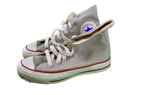 vintage 80s converse chuck taylor size 2.5 made i… - image 1
