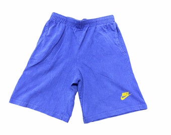 yellow vintage nike sweatshirt