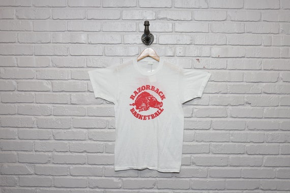 80s nike university of arkansas basketball tee sh… - image 1