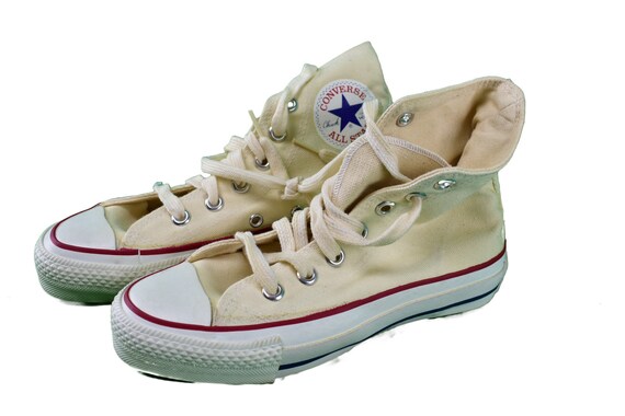 converse looney tunes 80s