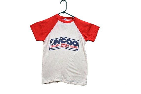 70s ncaa college world series tee shirt size small