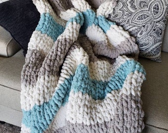 Soft Chenille Chunky Knit Blanket, Throw Blanket, Giant blankets, Striped Blanket, chenille weaved, accent blanket