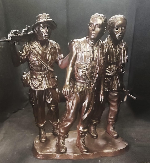 ベトナム戦争「3人の兵士」ブロンズ像レプリカ - Etsy 日本