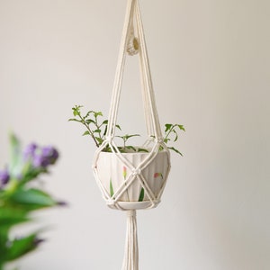 Macrame crystal plant hanger,  Bohemian plant holder/wall planters/Pot holder, Macrame wall hanging/home decor, Crystal wall hanging