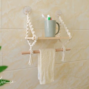 Prateleira suspensa multifuncional de macramê para guardar toalhas/rolos de papel/velas/plantas/escovas de dente, suporte para papel higiênico de macramê com prateleira