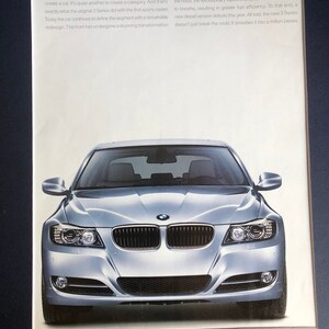 2000&#39;s BMW 3 Series Advertisement