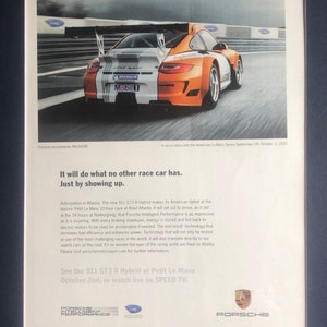 2000&#39;s Porsche 911 Advertisement
