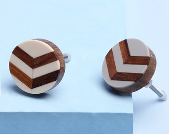 G Decor Arrow Wood and Risen Door Knobs