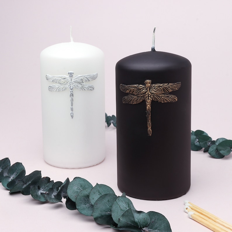 G Decor Dragonfly Nature White Or Black Elegant Pillar Candle image 1