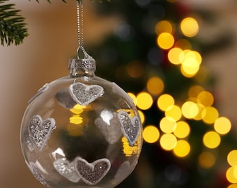G Decor Hand-Blown Clear Glass Christmas Bauble with Hand-Painted Silver Glitter Hearts Hanging Decoration