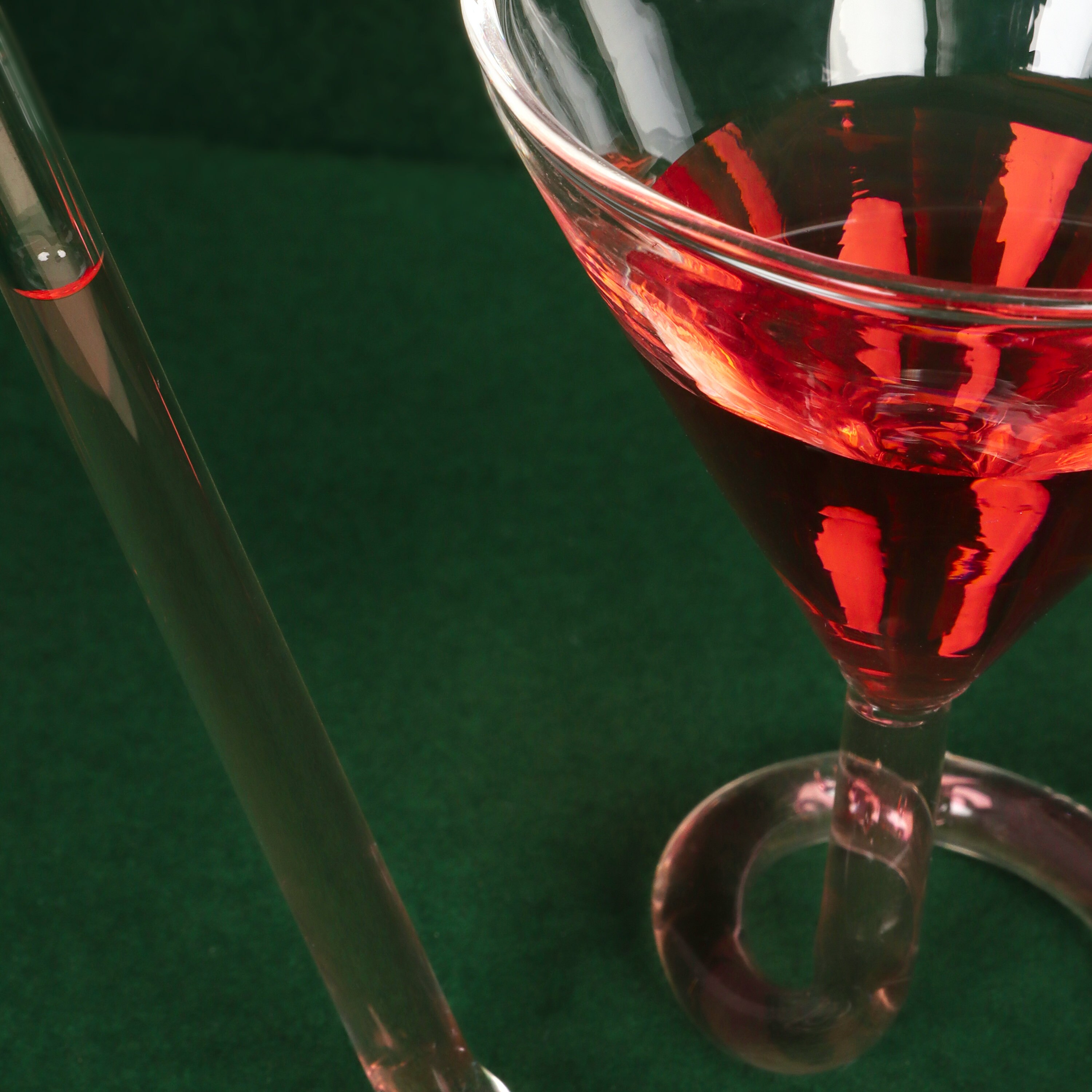 Verre De Vin Créatif Ou Cocktail Fait Par Bonne Année 2024 Et Fusées De