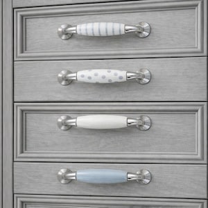 G Decor Quiet Living Selection Handcrafted and Hand-Painted Ceramic Pull Handle with Chrome