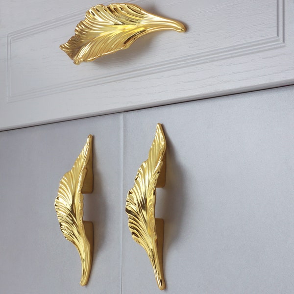 G Decor Small Shiny Gold Leaves Door Pull Draw Handle