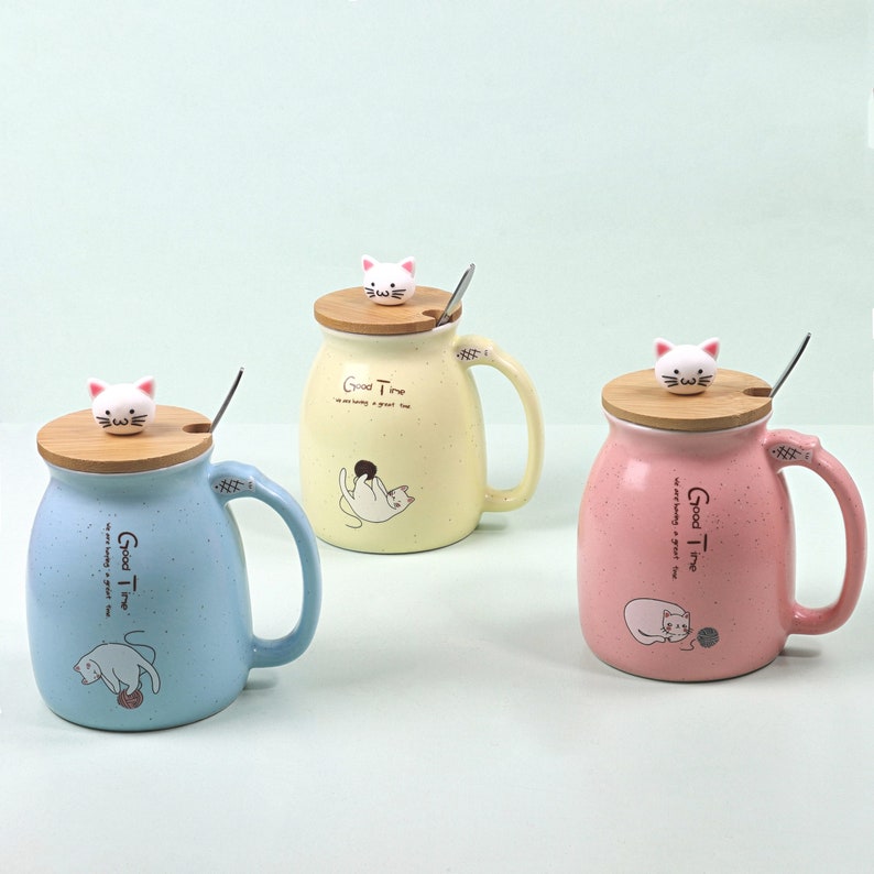 G Decor Cat Mugs Cute Pastel Ceramic Coffee Tea Cup with Lid In Assorted Colours 