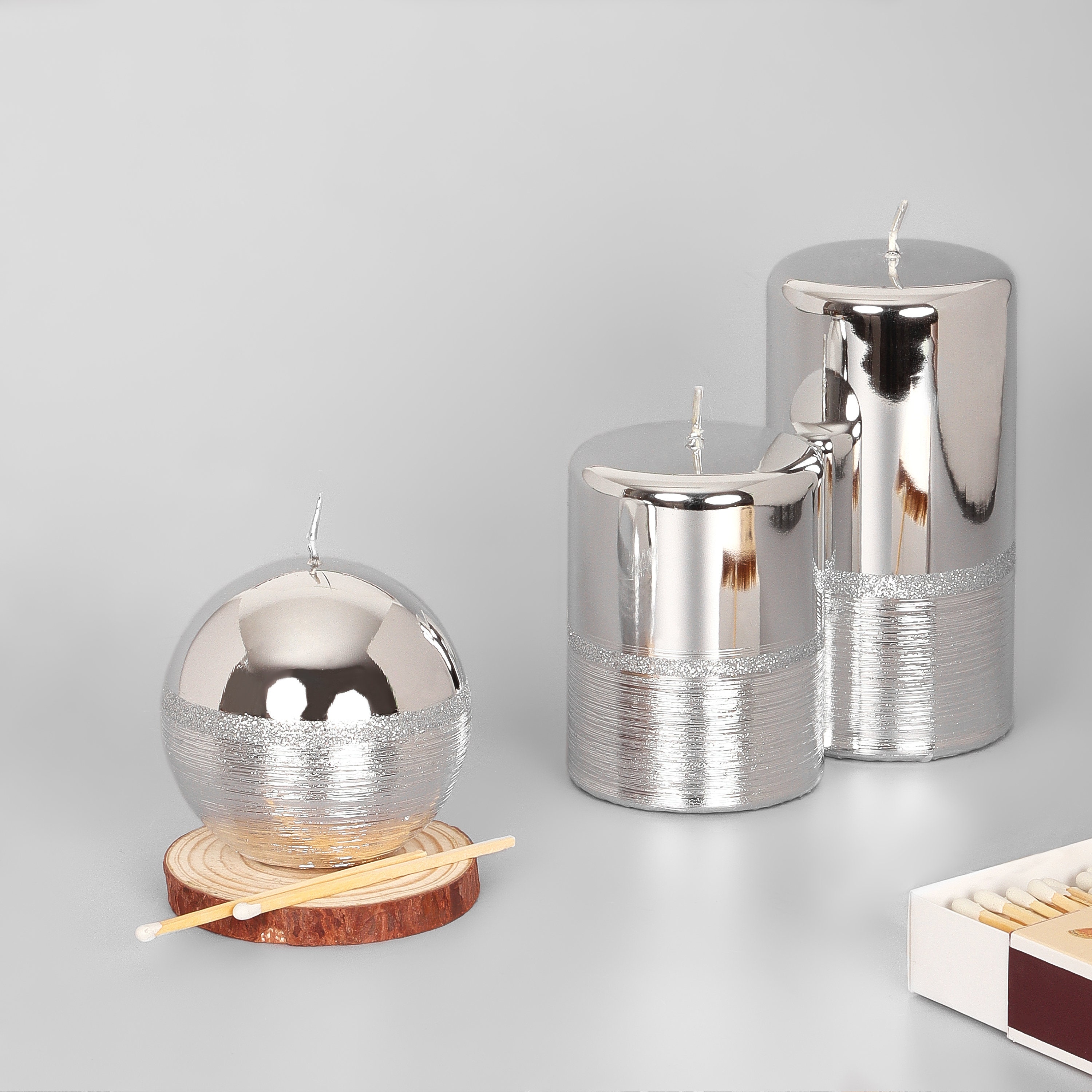 Stumpenkerzen Set Mit Glaseffekt – 3 Kerzen In Weiß, Matt & Glänzend, Für Gemütliche Stimmung