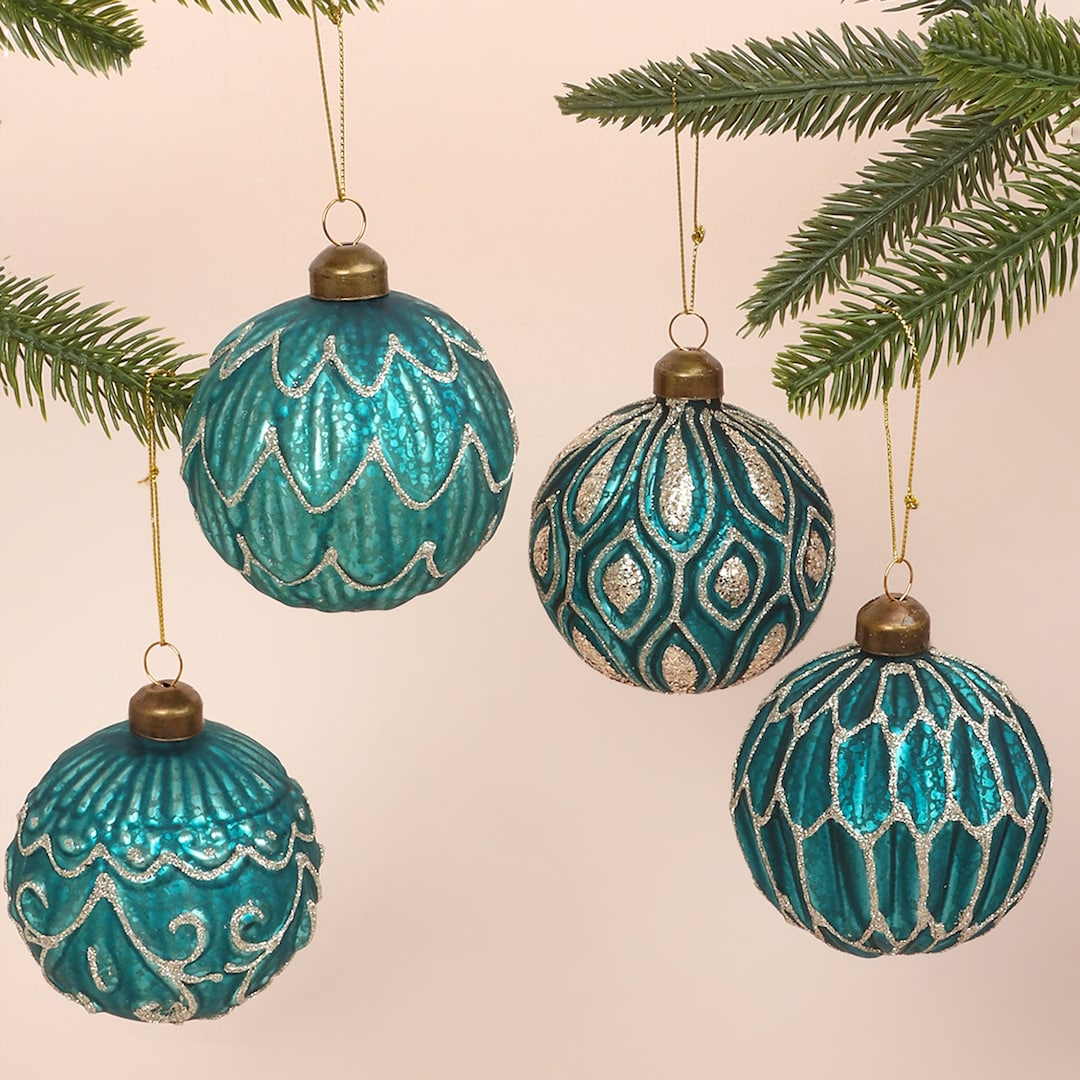 G Decor Set of 4 Sparkling Blue Glass Christmas Tree Baubles With