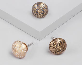 Brass Drawer Knobs, King's Manor Victorian Cabinet Knobs, Antique Brass Cupboard Door Knobs, Dresser Knobs - G Decor