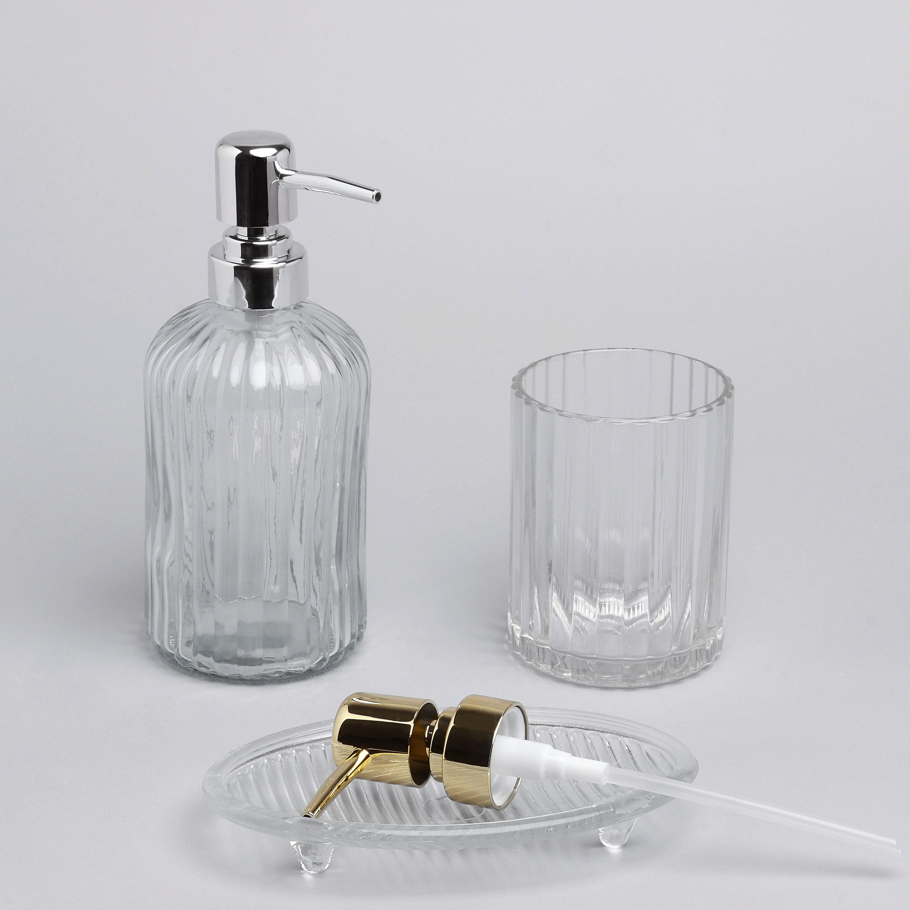 Ausha Smoked Glass Ribbed Soap Dispenser – Rowen Homes
