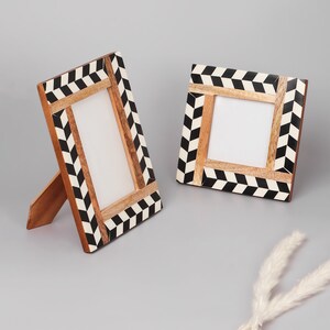 G Decor Black and White Jonqal Pattern Stylish Photo Frames