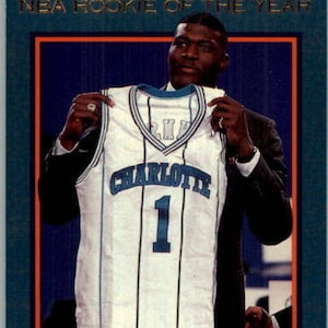1992-93 Fleer Larry Johnson Novato del Año Charlotte Hornets Basketball Card #1 Mint Condition