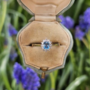 Vintage 9ct Yellow Gold Topaz Diamond Ring - UK Hallmarked Size O/US 7