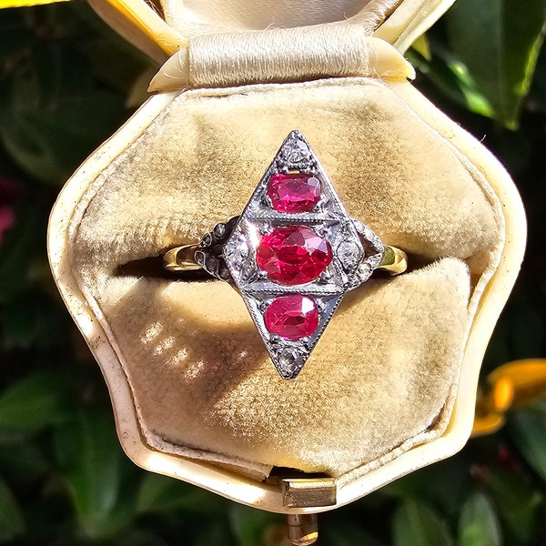 Art Deco 18ct Gold and Platinum Pink Ruby Diamond Rhombus Shape Ring Antique Deco Ruby Diamond 18K Gold Diamond Shape UK Size M or US 6.25