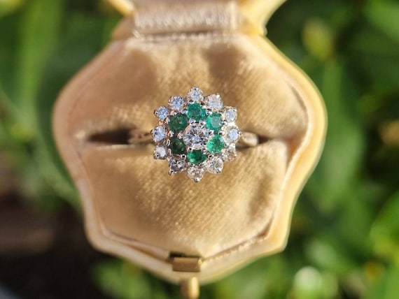 Vintage Collection (ビンテージコレクション) Emerald Diamond