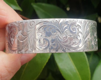 Vintage Sterling Silver Engraved Bangle Detailed Old Original