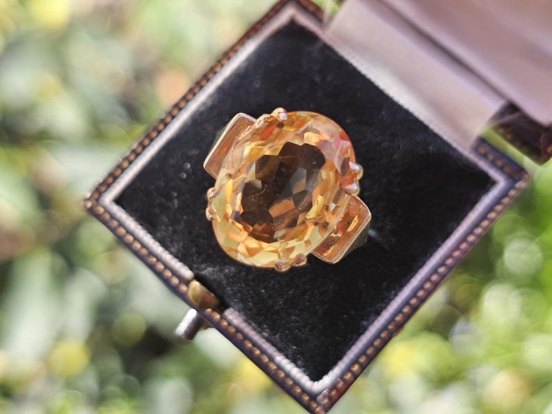 Vintage 9ct Gold Citrine Ring - UK Hallmarks - Size US 7.25 Big Yellow Gemstone image 17