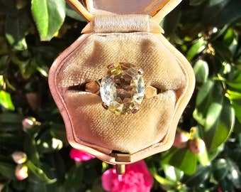 Vintage 9ct Yellow Gold Oval Citrine Solitaire Ring with Heart Detail Raised Gallery and Smooth Gold Shoulders UK Size N 1/2 or US Size 7