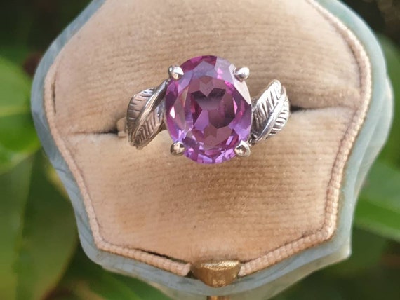 Vintage Sterling Silver Colour Pink to Purple Sapp