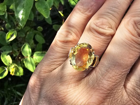 Vintage 9ct Gold Citrine Ring - UK Hallmarks - Size US 7.25 Big Yellow Gemstone