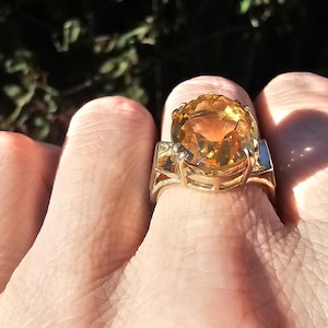 Vintage 9ct Gold Citrine Ring - UK Hallmarks - Size US 7.25 Big Yellow Gemstone image 16
