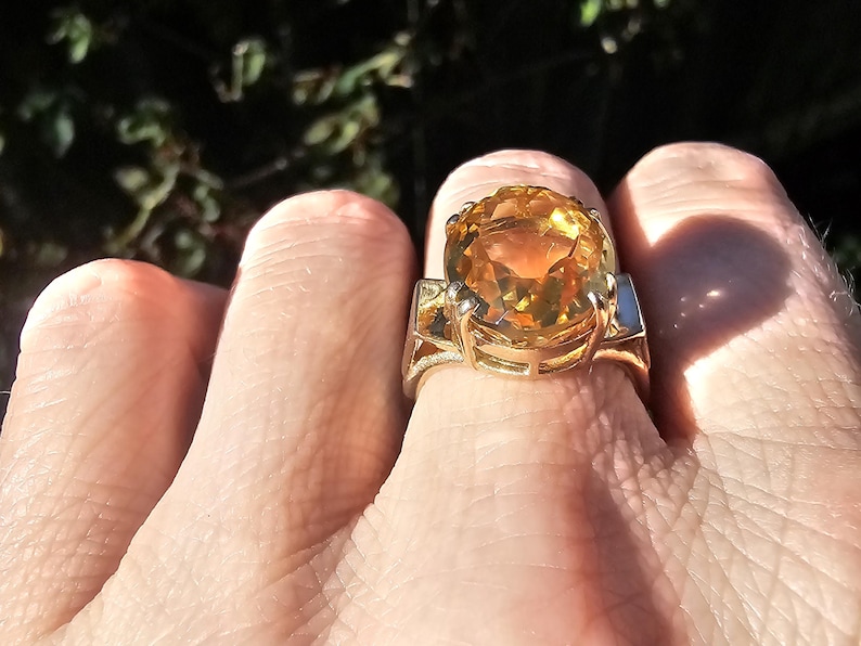 Vintage 9ct Gold Citrine Ring - UK Hallmarks - Size US 7.25 Big Yellow Gemstone image 16
