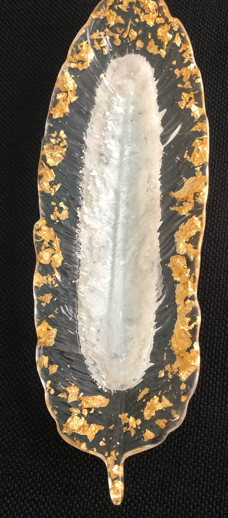 Feather shaped jewelry tray